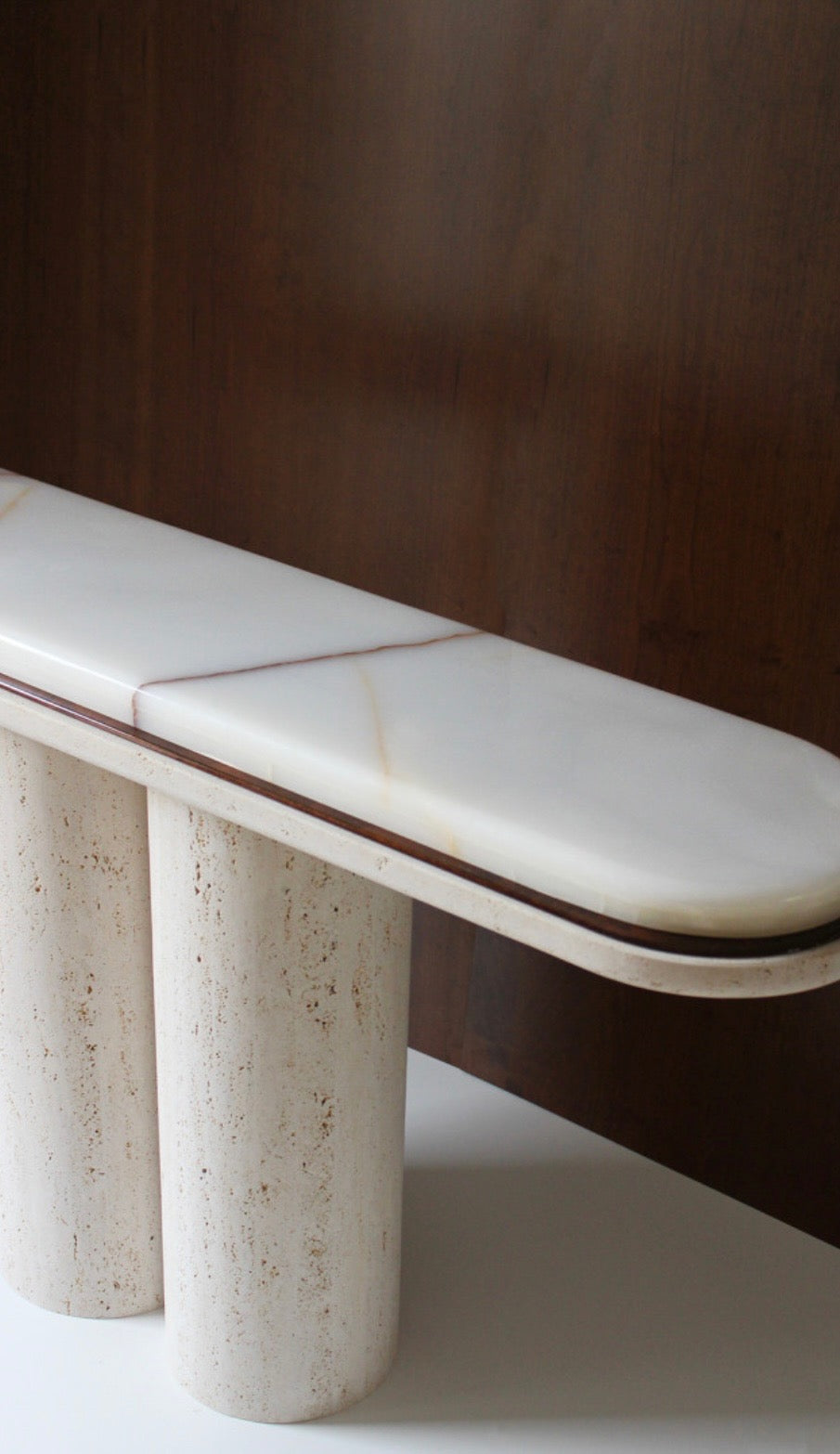 Idole console table