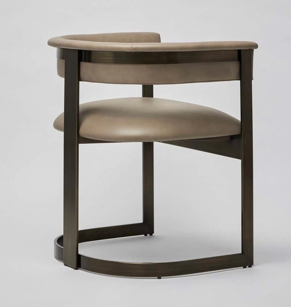 Jacqueese dinning chair