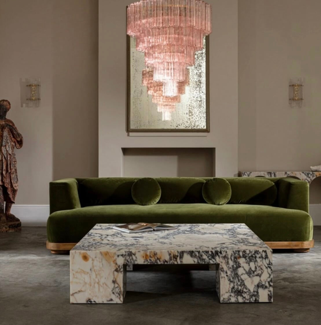 Viola coffee table
