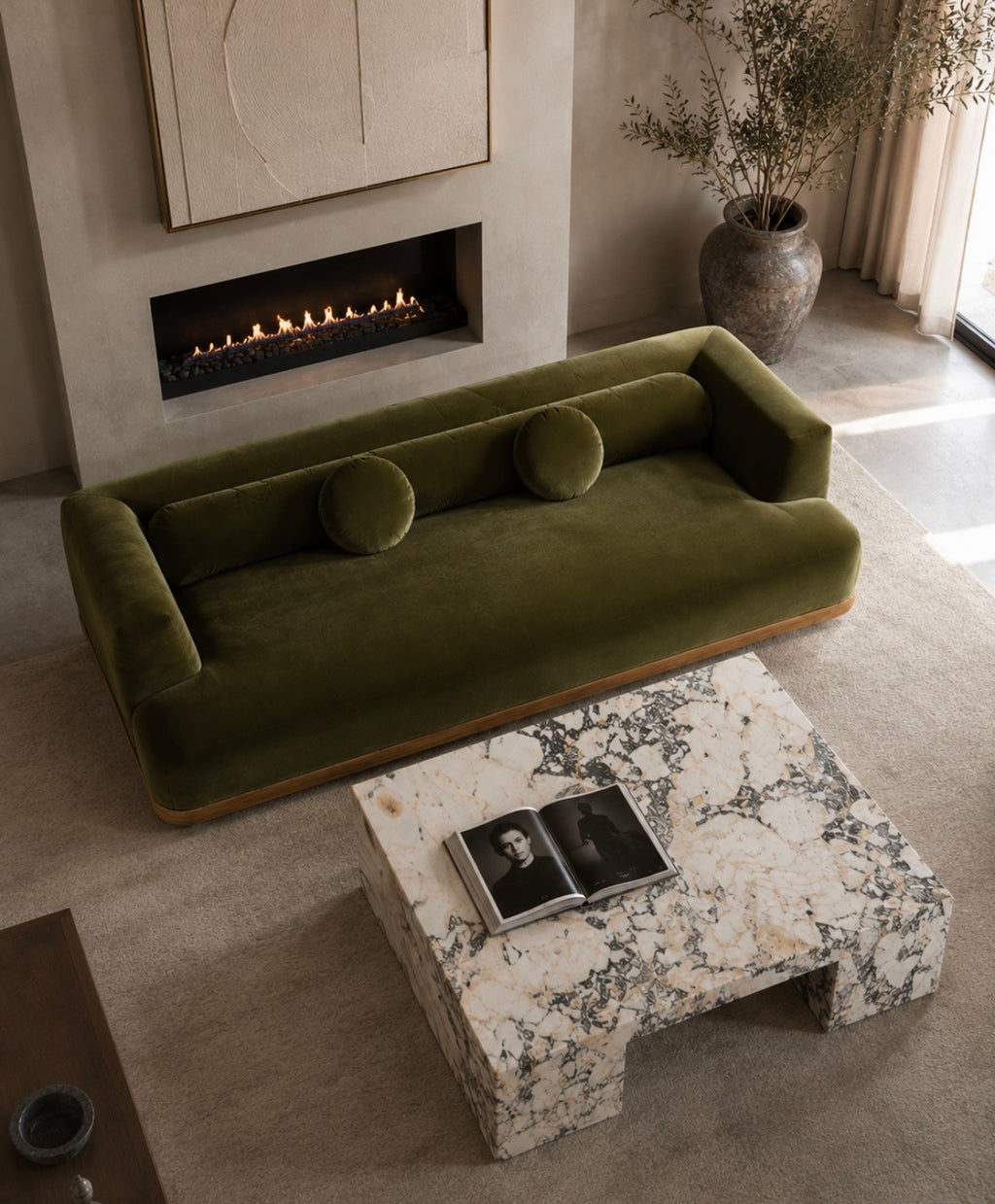 Viola coffee table
