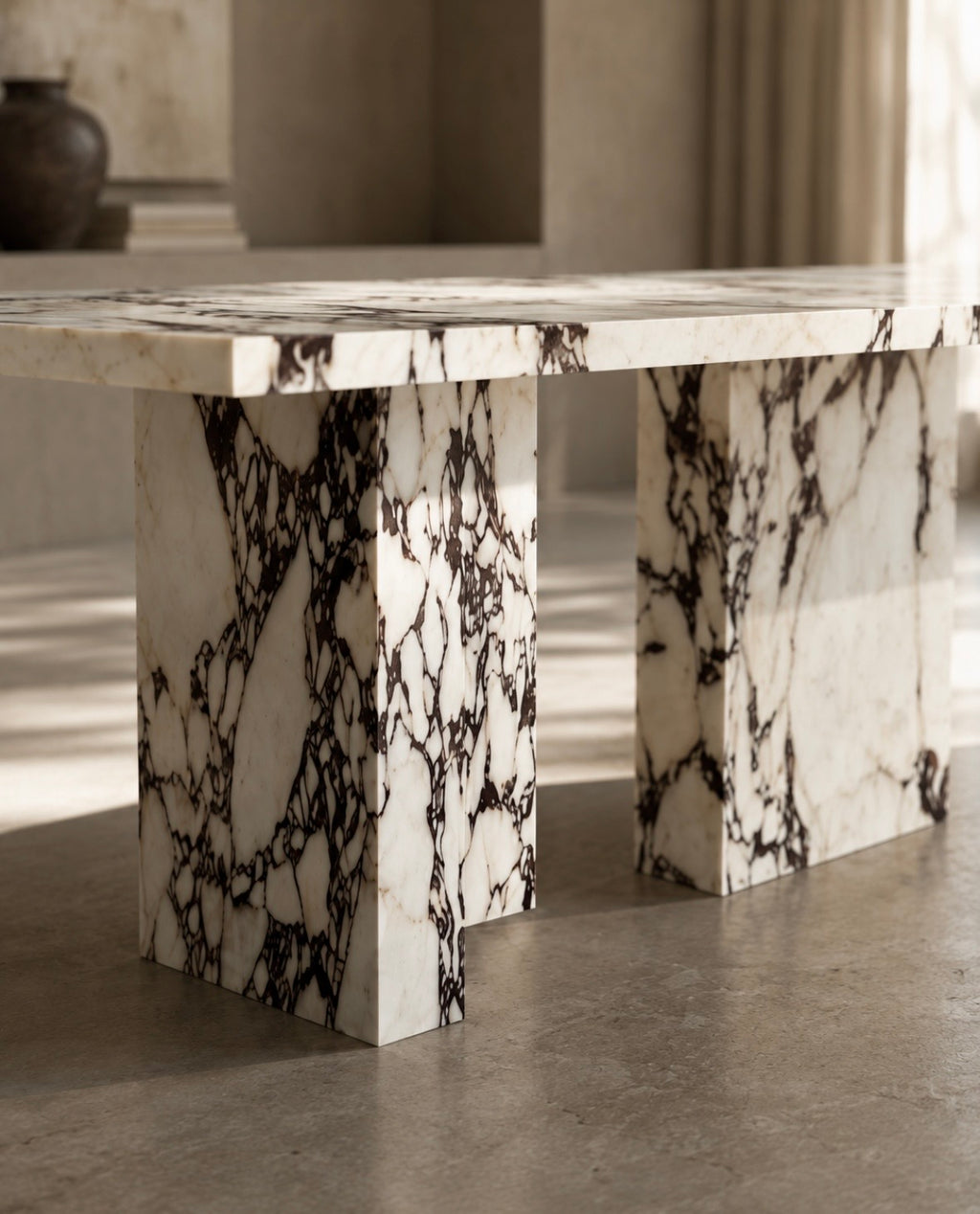 Marble Marvin dinning table