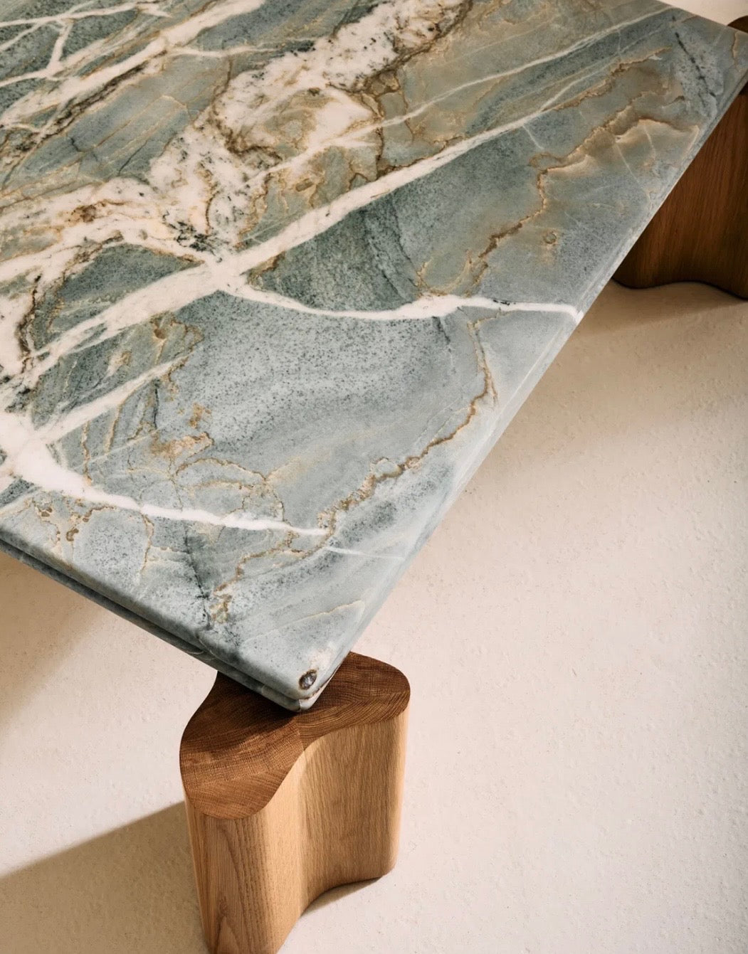 Valentina coffee table