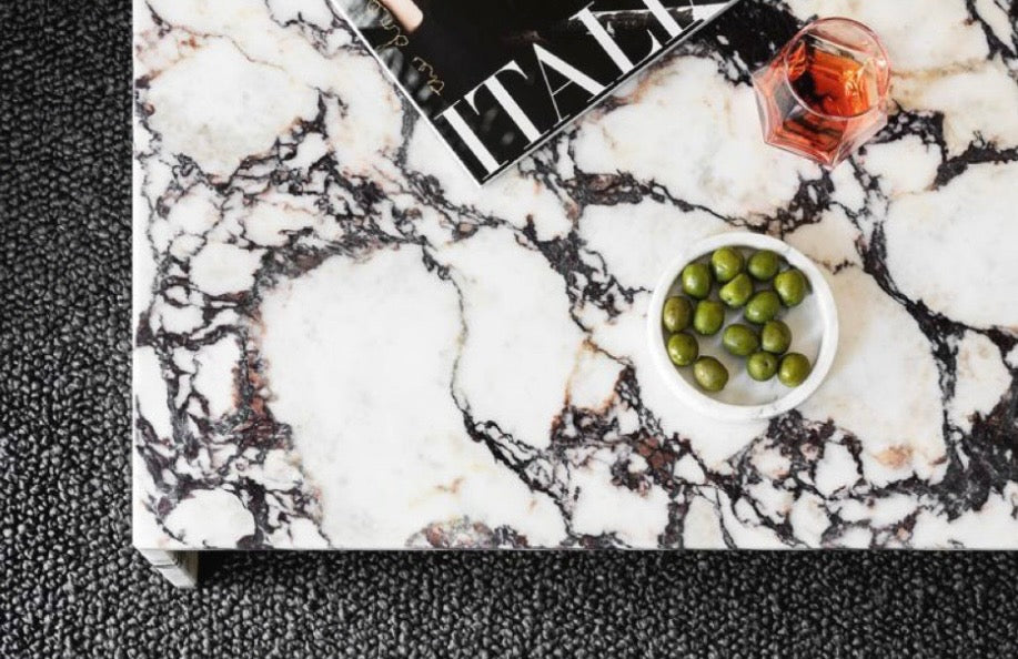 Lust viola coffee table