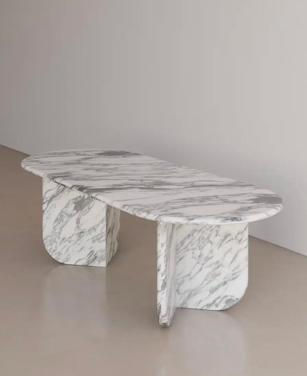 Opulence dinning table