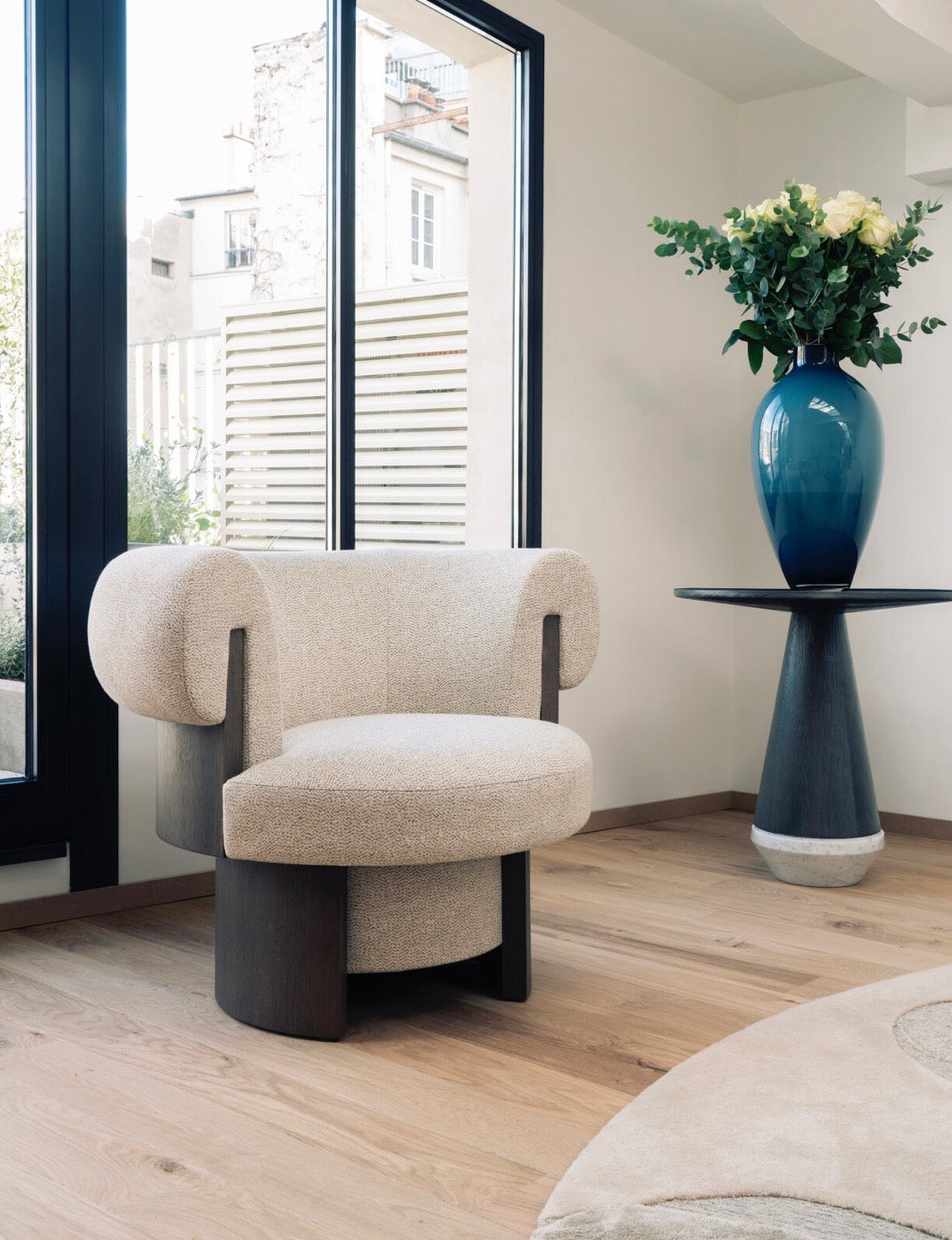 Dona occasional chair